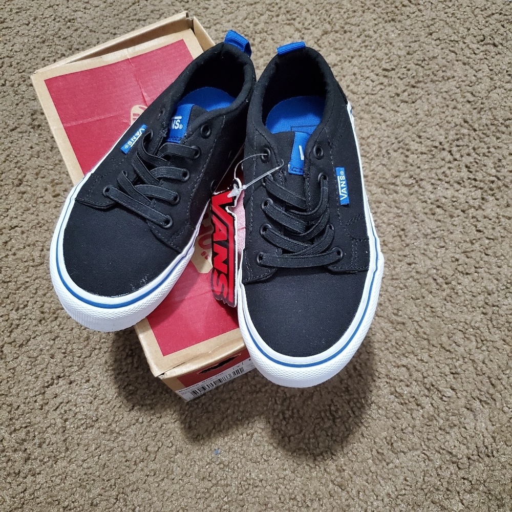 Vans toddler 10.5 bishop slip on